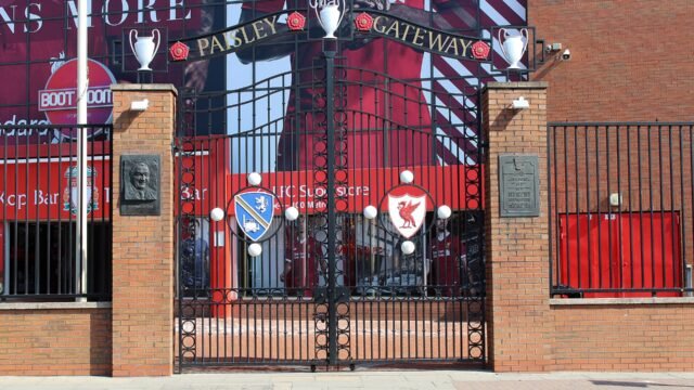 Paisley Gateway, Anfield